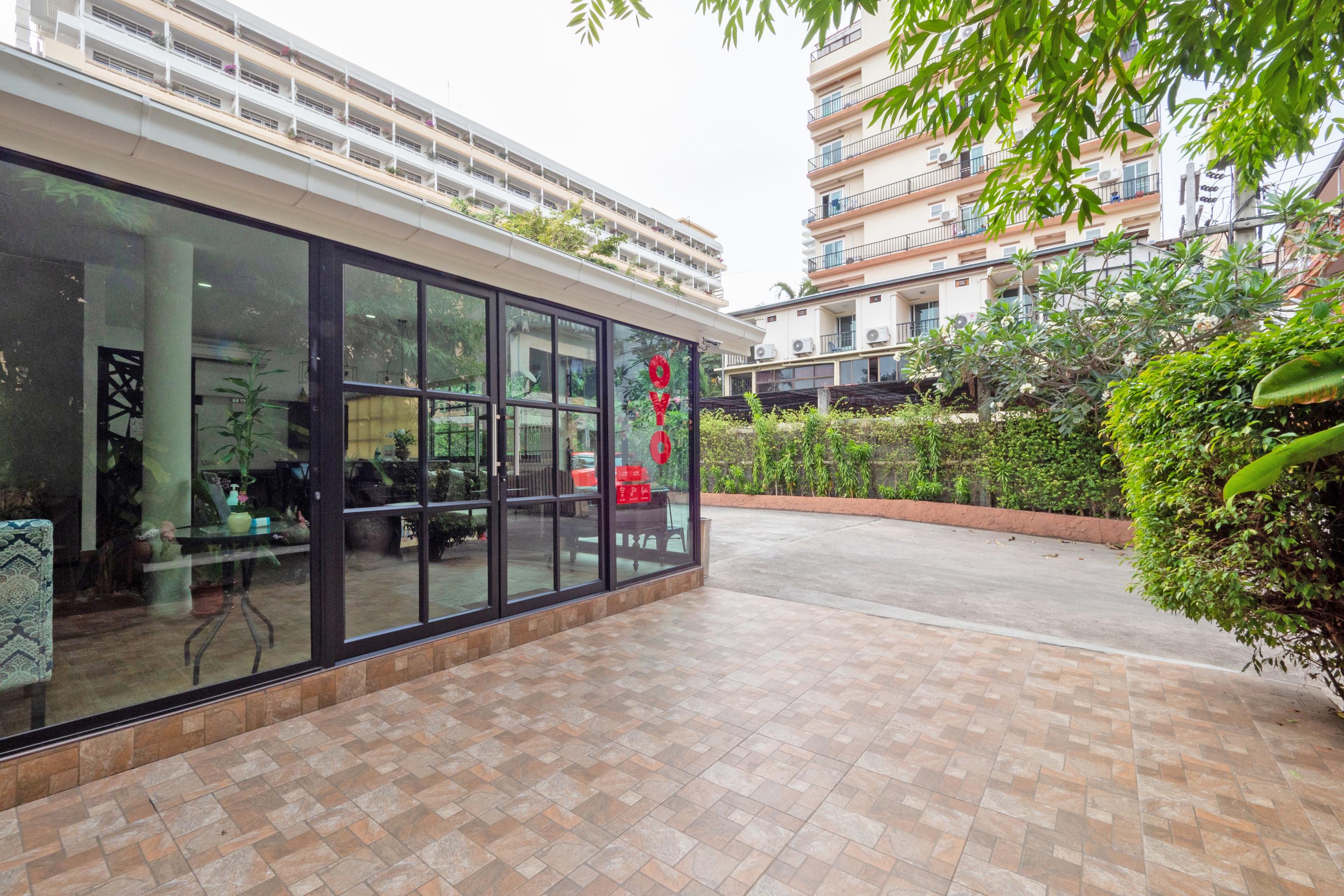 Hotel The One Sabai Living Pattaya Exterior foto